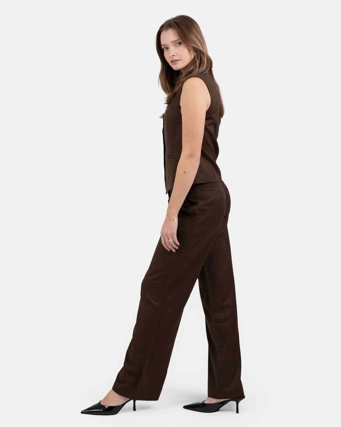 Suitvest Brun