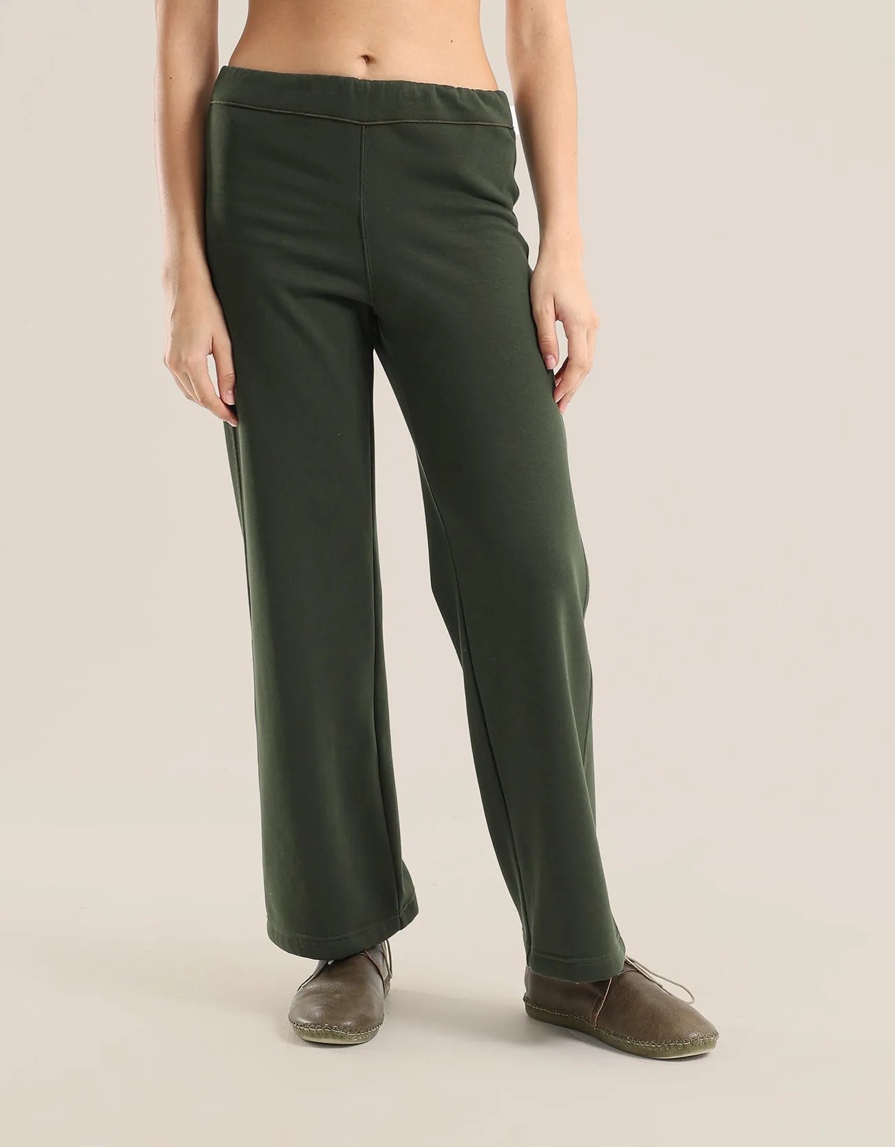 Wide leg milton pants with elastic on the back
