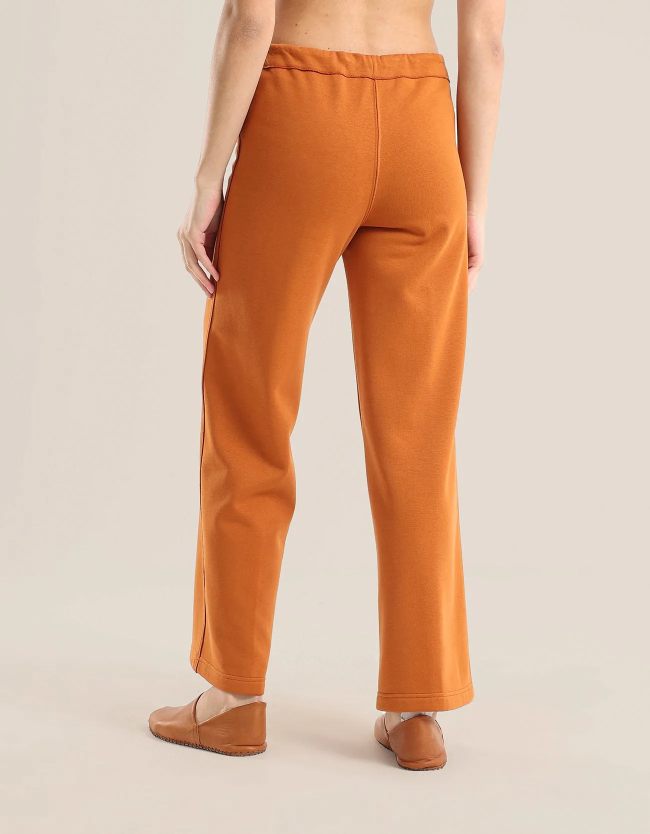 Wide leg milton pants with elastic on the back