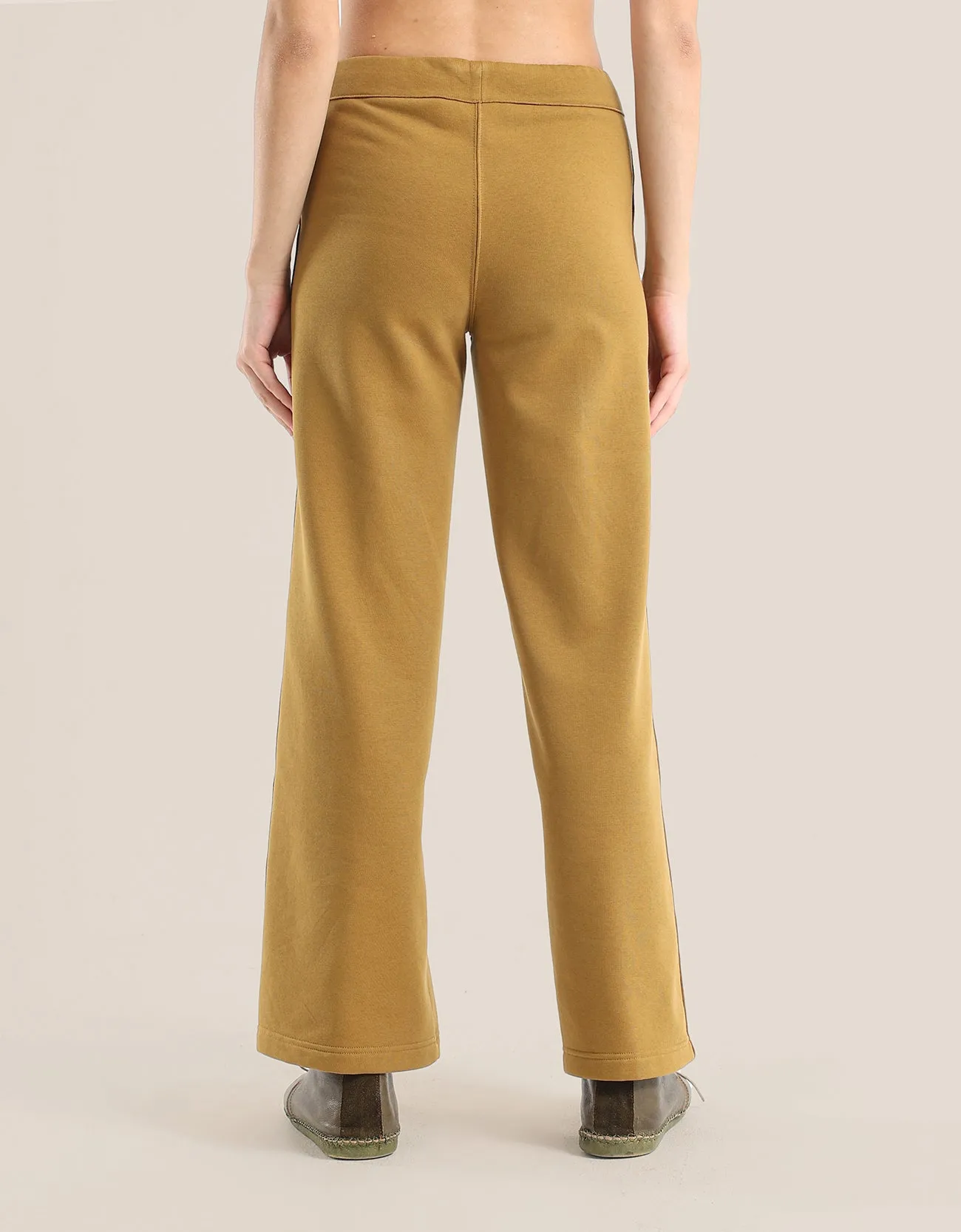 Wide leg milton pants with elastic on the back